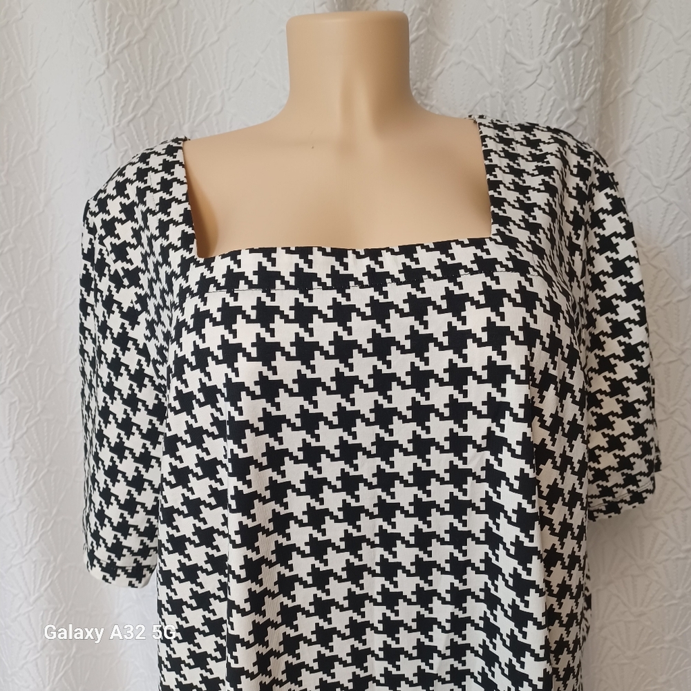 Jessica London Women Size 1X Black and White Houndstooth Blouse - Picture 3 of 12